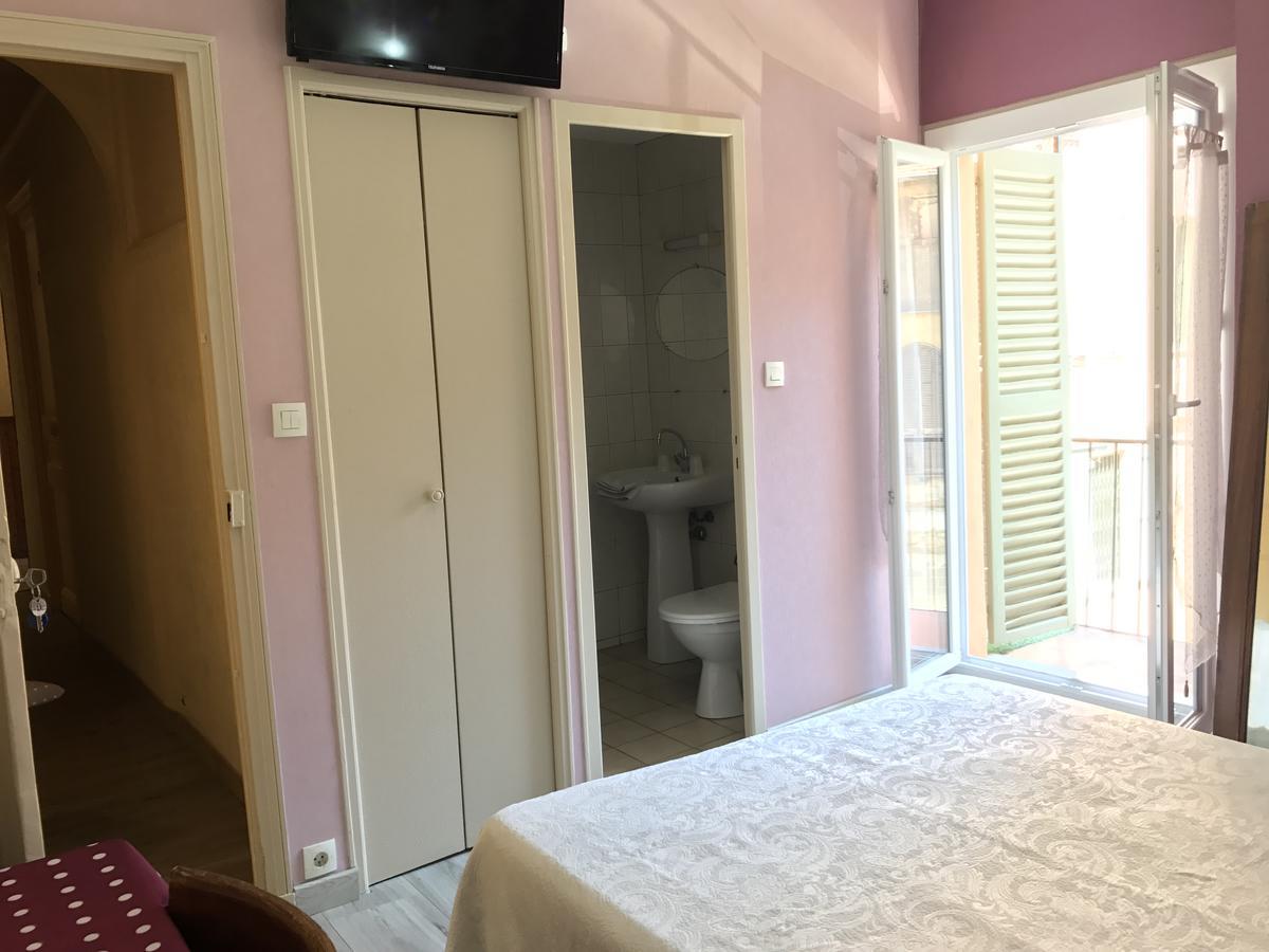 Hotel Au Picardy Ница Екстериор снимка