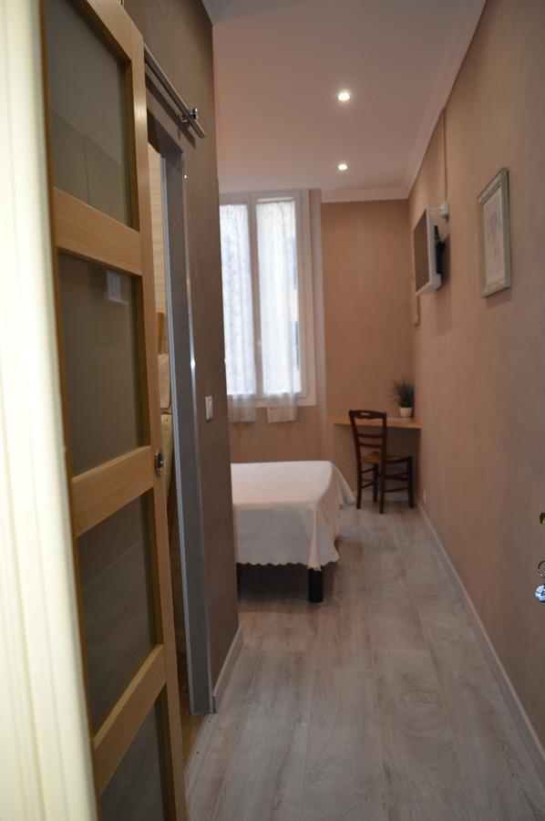 Hotel Au Picardy Ница Екстериор снимка